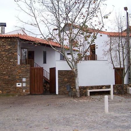 Casa Do Rio 1 Vila Janeiro de Baixo Exterior foto